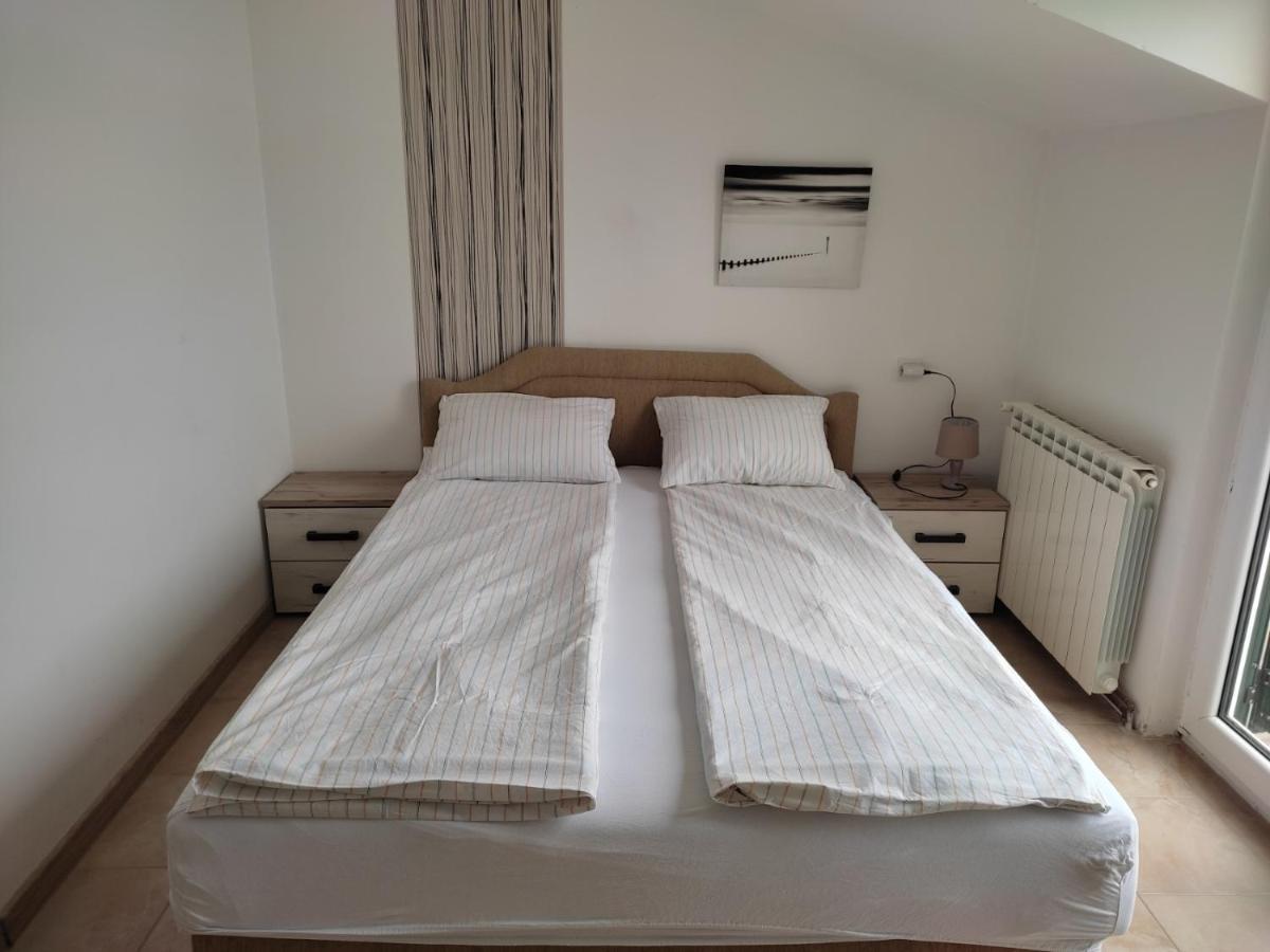 Apartments Iva كوتور المظهر الخارجي الصورة