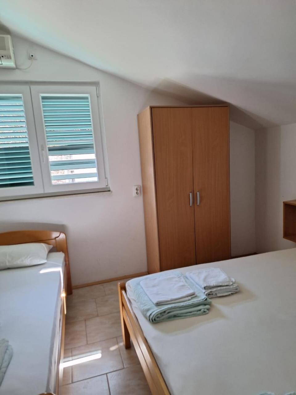 Apartments Iva كوتور المظهر الخارجي الصورة