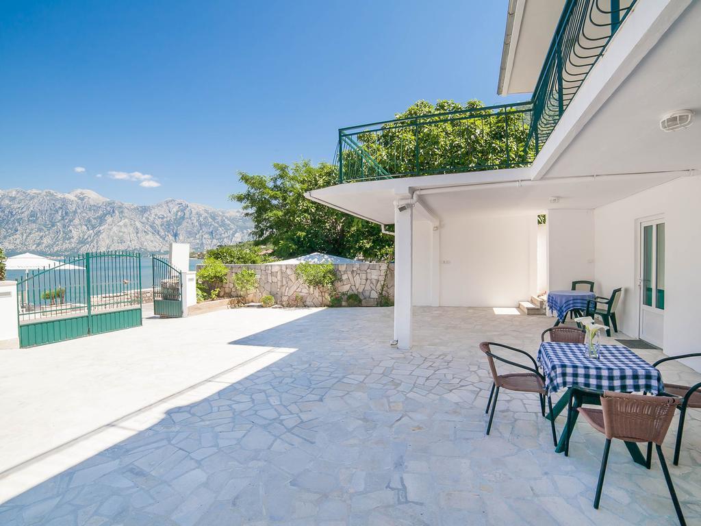 Apartments Iva كوتور المظهر الخارجي الصورة
