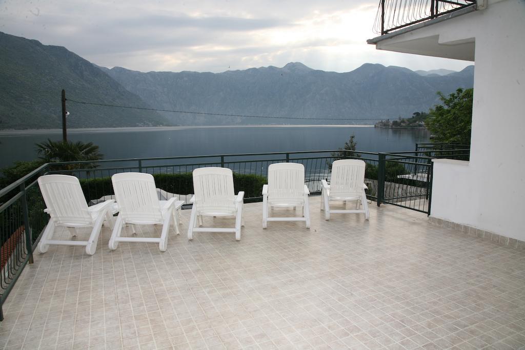 Apartments Iva كوتور المظهر الخارجي الصورة